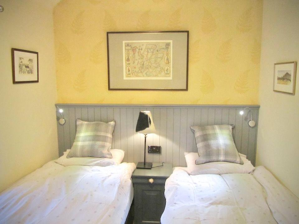 Caman House Apt 2 - By Where Stags Roar Newtonmore Exteriör bild
